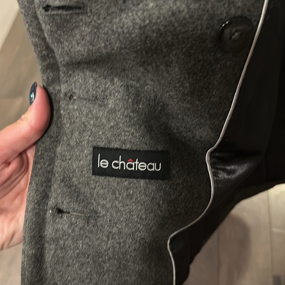 Le Chateau xxs wool peacoat. Excellent condition. Silk interior - Picture 5 of 5